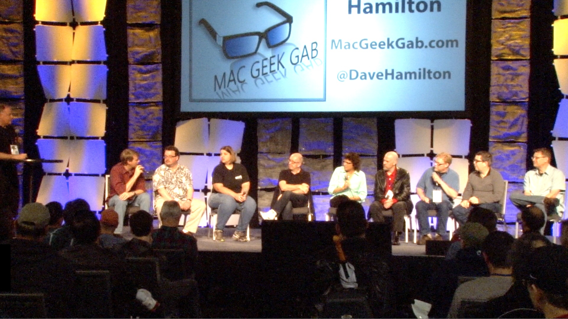 MacVoices #14119: Macworld – The Mac Roundtable on the Second Stage