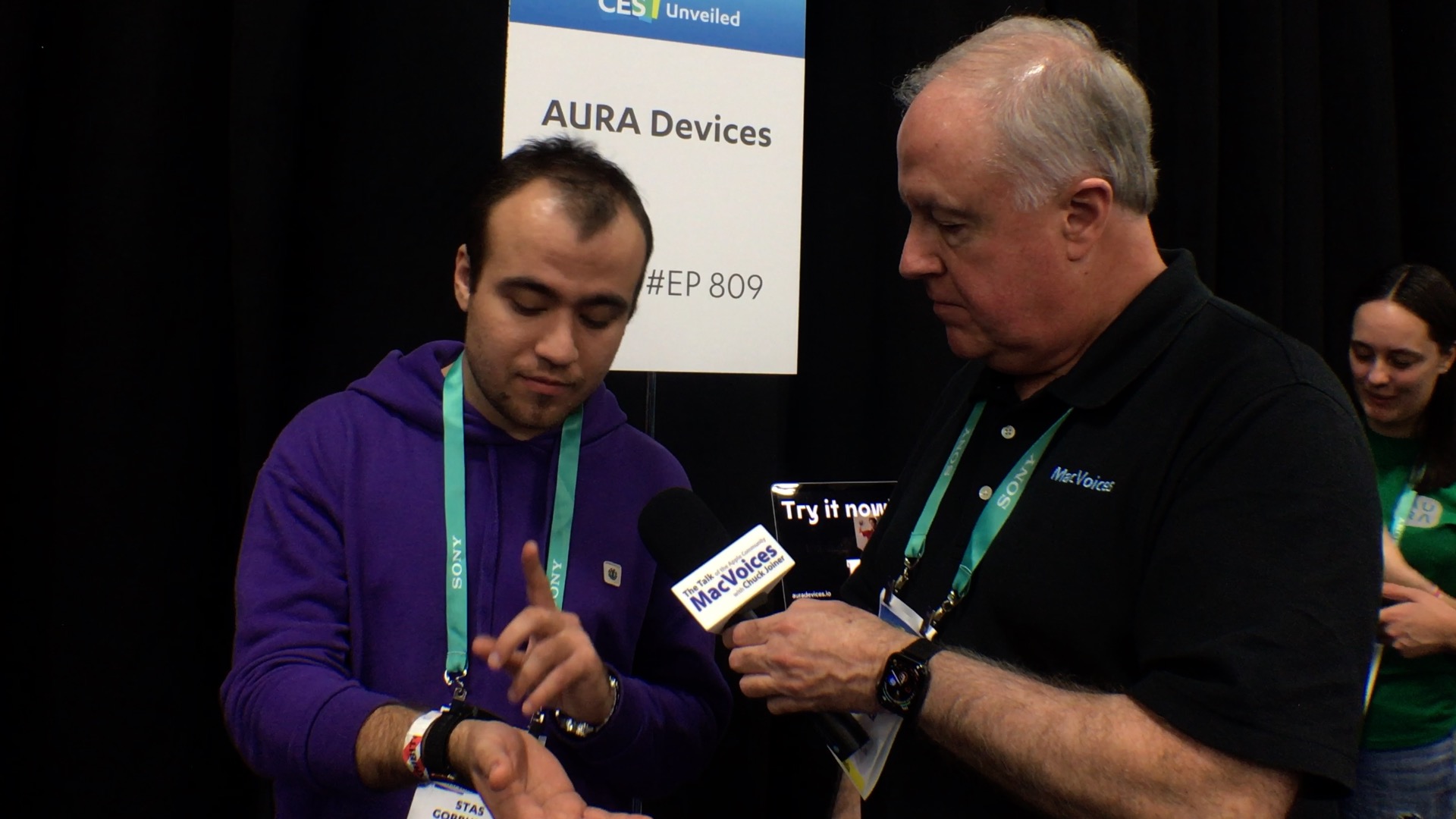 MacVoices #20008: CES Unveiled – AURA Devices’ Watch Band Delivers More Health Information