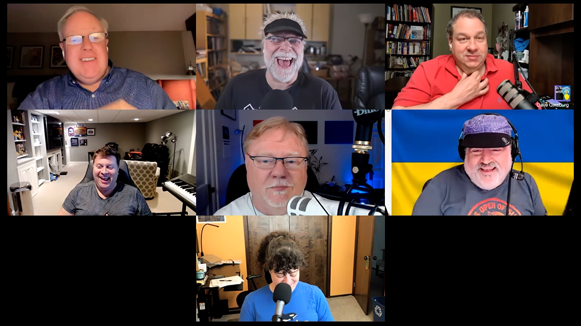 MacVoices #22067: MacVoices Live! – Apple Developers in Ukraine; Non-Tech Podcast Picks (1)