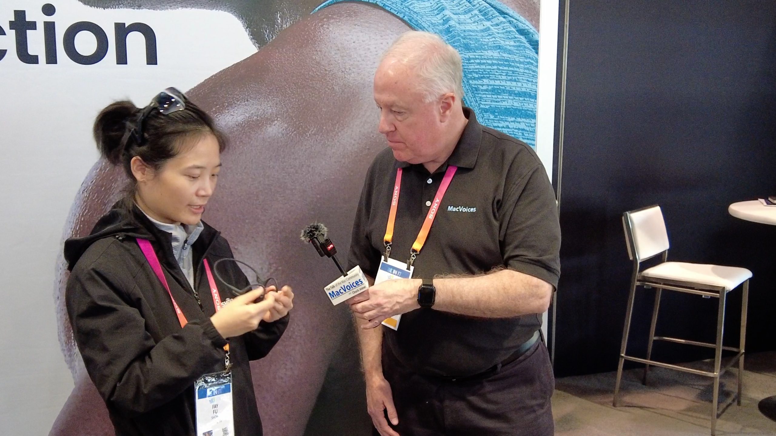 MacVoices #23064: CES – Shokz OpenComm UC Bone Conduction Headset Was Inspired by Truckers